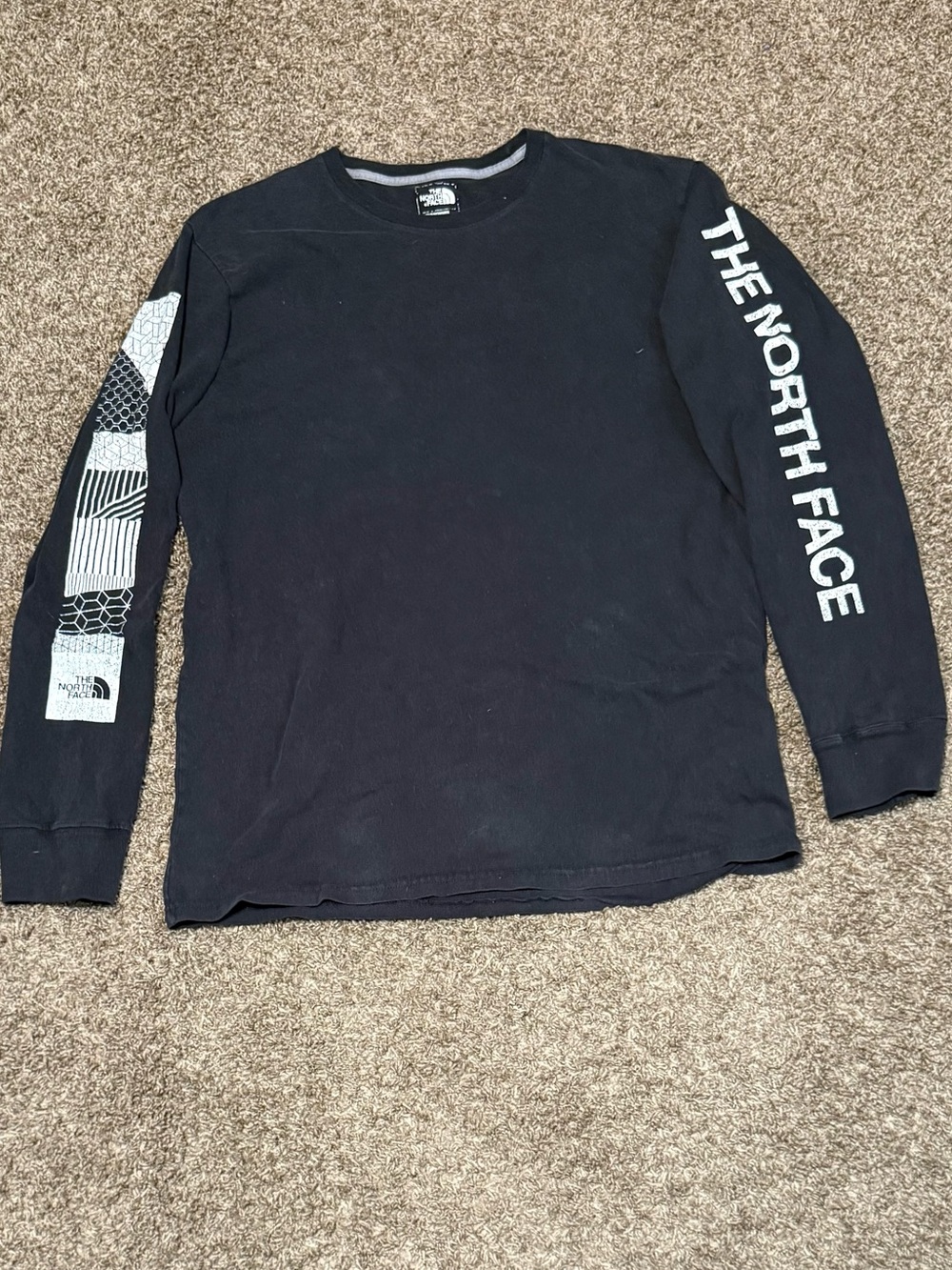 The North Face Long Sleeve Black Graphic T-Shirt Cotton Outdoor Logo Men’s Large